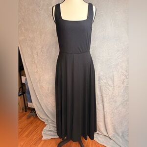 Nine Britton Black Backless Sleeveless Dress